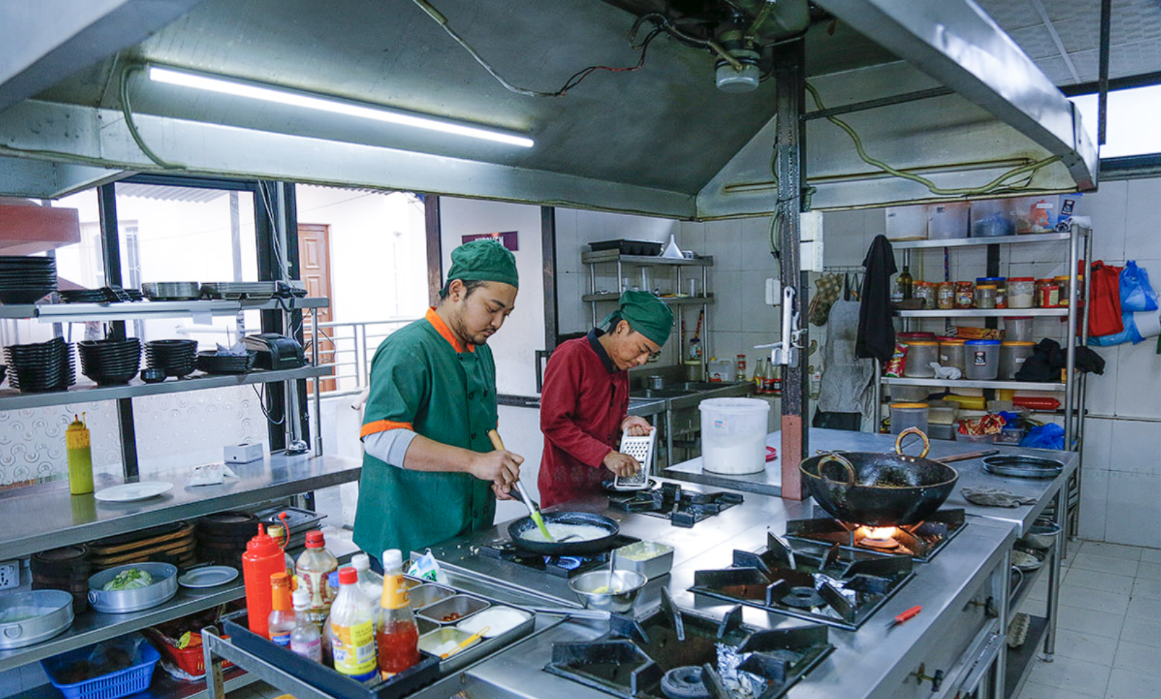 WOW%20World%20Of%20Wings